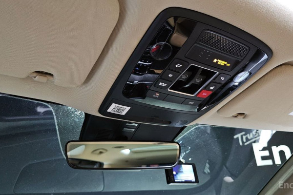 2022 Kia Carnival с пробегом 83 287 км