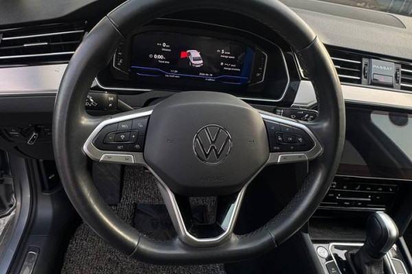 2021 Volkswagen Passat с пробегом 31 700 км