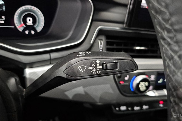 2023 Audi A4 с пробегом 121 259 км