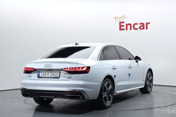 2021 Audi A4 с пробегом 20 951 км