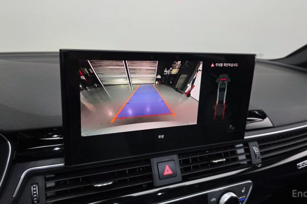 2021 Audi A4 с пробегом 20 951 км