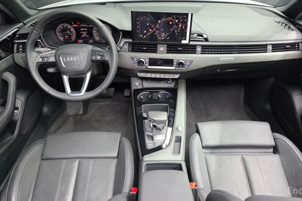 2023 Audi A4 с пробегом 10 240 км