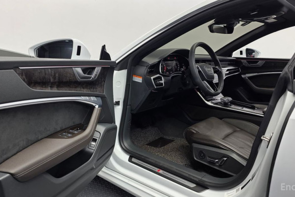 2021 Audi A7 с пробегом 70 181 км