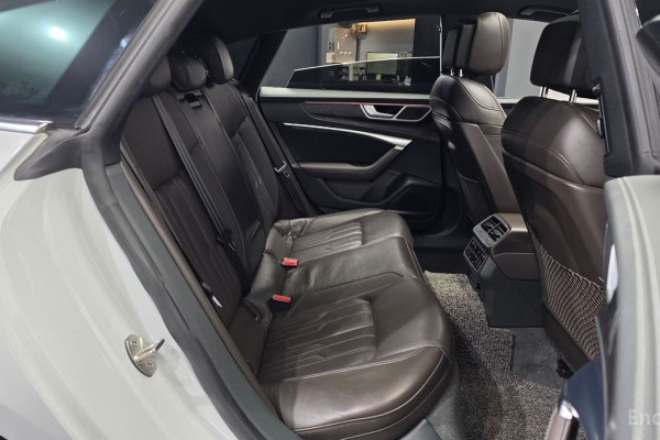 2021 Audi A7 с пробегом 70 181 км