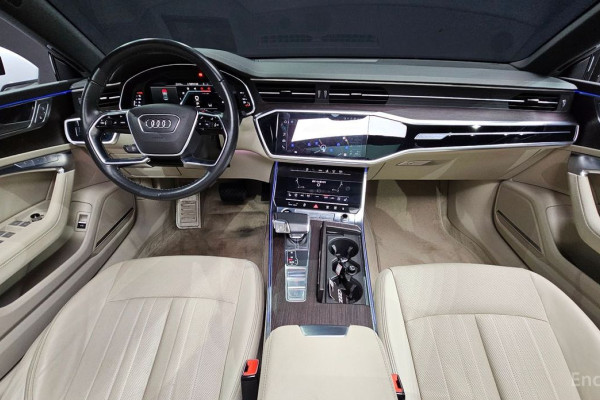 2022 Audi A7 с пробегом 113 817 км