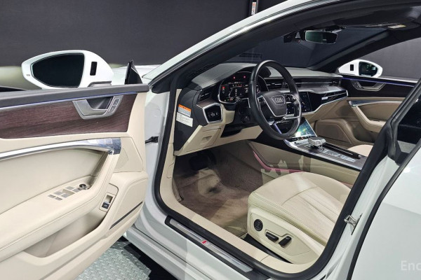 2022 Audi A7 с пробегом 113 817 км