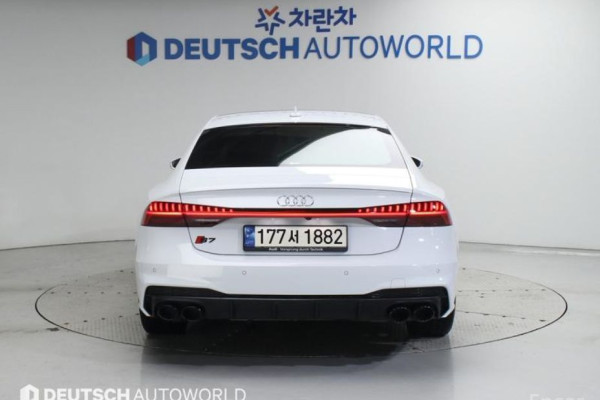 2021 Audi A7 с пробегом 84 395 км
