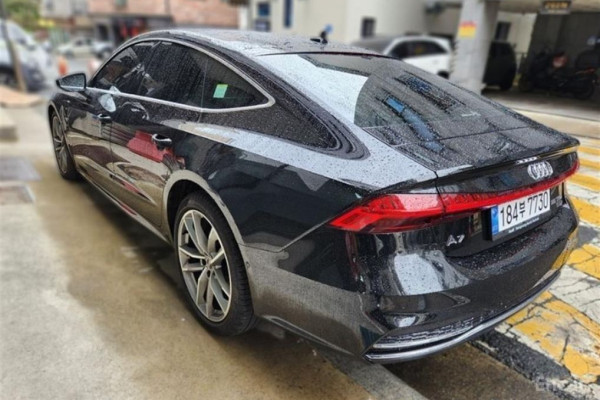 2021 Audi A7 с пробегом 122 269 км