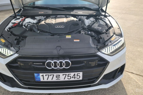 2022 Audi A7 с пробегом 99 424 км