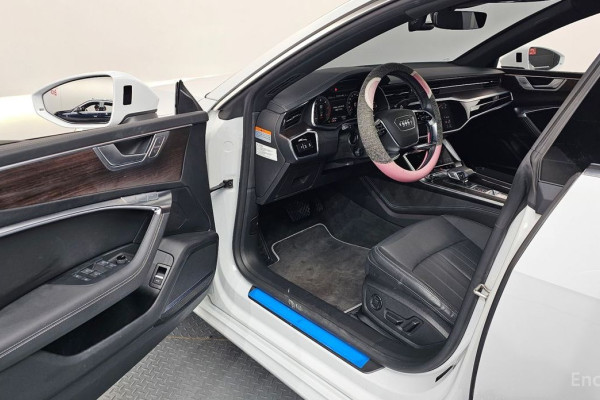 2022 Audi A7 с пробегом 27 529 км