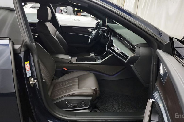 2022 Audi A7 с пробегом 30 278 км