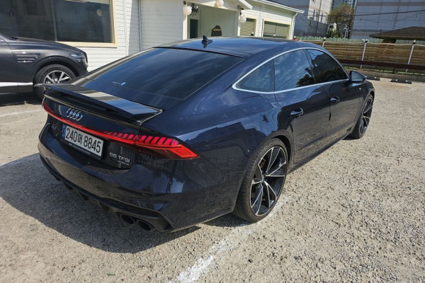 2021 Audi A7 с пробегом 78 500 км