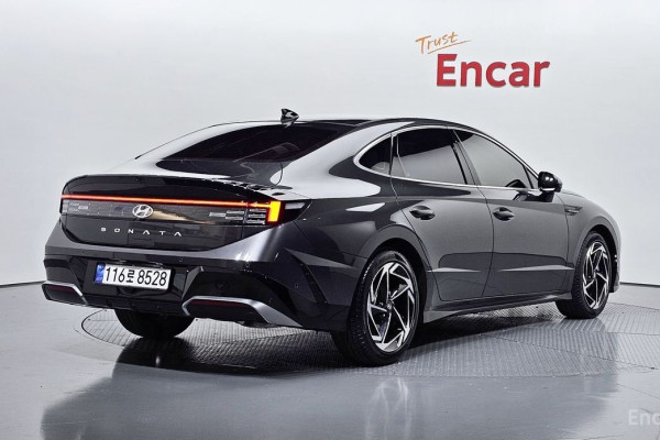 2025 Hyundai Sonata с пробегом 4 104 км