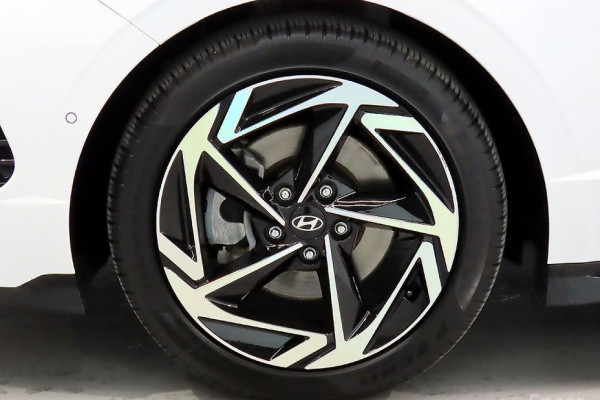 2024 Hyundai Sonata с пробегом 30 578 км