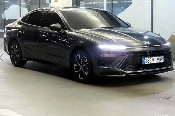 2026 Hyundai Sonata с пробегом 878 км