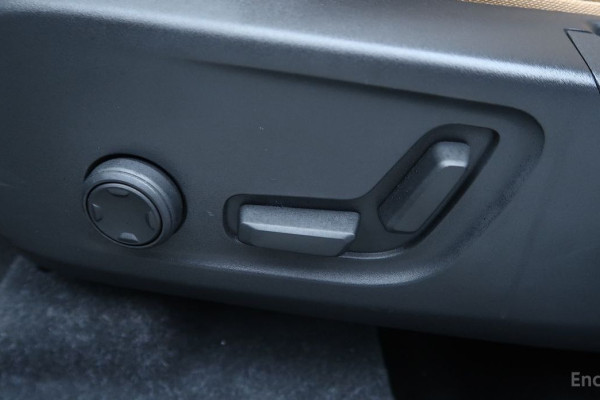 2021 Volvo XC40 с пробегом 34 732 км