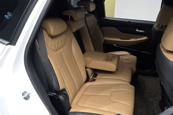 2021 Hyundai Santa Fe с пробегом 45 157 км