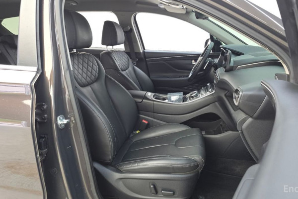 2023 Hyundai Santa Fe с пробегом 38 813 км