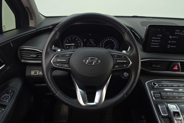 2023 Hyundai Santa Fe с пробегом 38 813 км