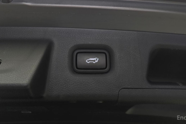 2023 Hyundai Santa Fe с пробегом 38 813 км