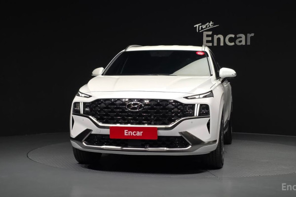 2022 Hyundai Santa Fe с пробегом 18 237 км