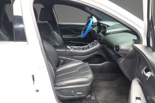 2022 Hyundai Santa Fe с пробегом 18 237 км