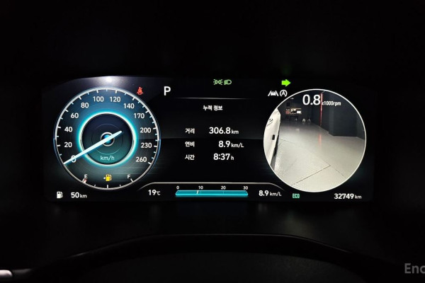 2021 Hyundai Santa Fe с пробегом 32 749 км