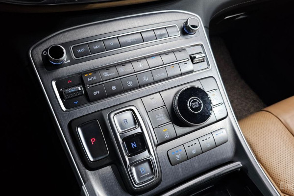 2021 Hyundai Santa Fe с пробегом 32 749 км