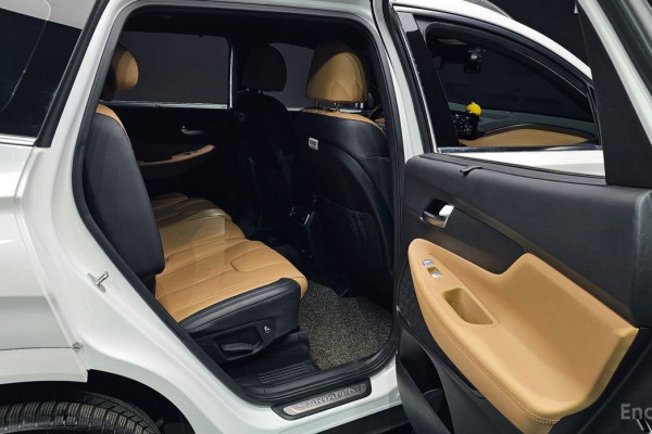 2021 Hyundai Santa Fe с пробегом 32 749 км