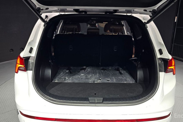 2021 Hyundai Santa Fe с пробегом 32 749 км