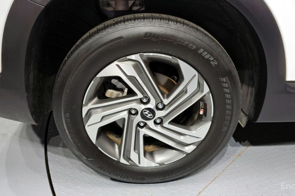 2023 Hyundai Santa Fe с пробегом 78 716 км