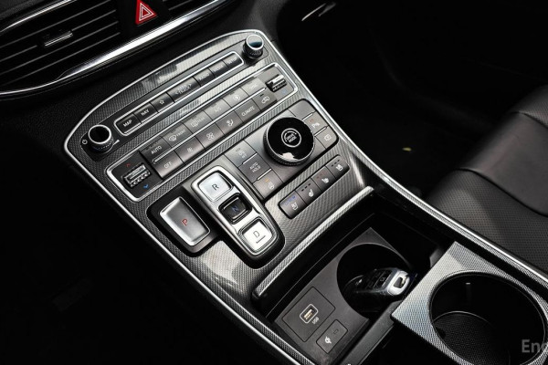 2023 Hyundai Santa Fe с пробегом 78 716 км