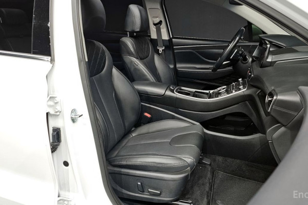 2023 Hyundai Santa Fe с пробегом 78 716 км