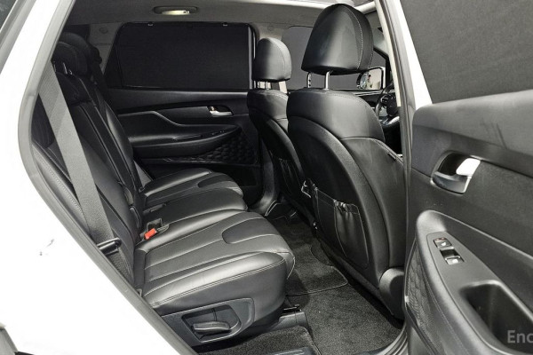 2023 Hyundai Santa Fe с пробегом 78 716 км