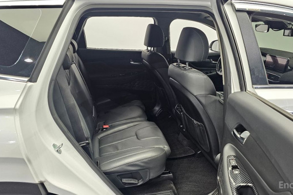 2021 Hyundai Santa Fe с пробегом 69 472 км