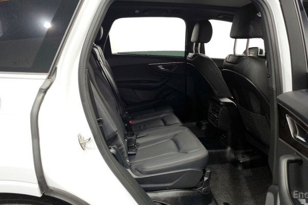 2023 Audi Q7 с пробегом 31 630 км