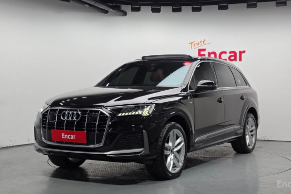 2023 Audi Q7 с пробегом 15 785 км