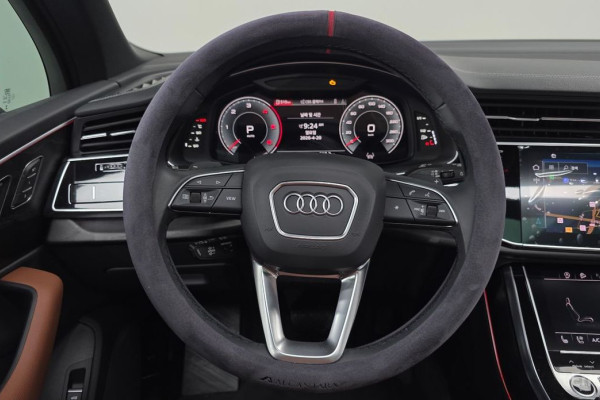 2023 Audi Q7 с пробегом 15 785 км