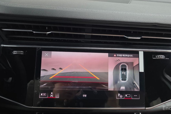 2023 Audi Q7 с пробегом 15 785 км