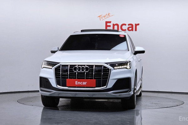 2023 Audi Q7 с пробегом 31 645 км