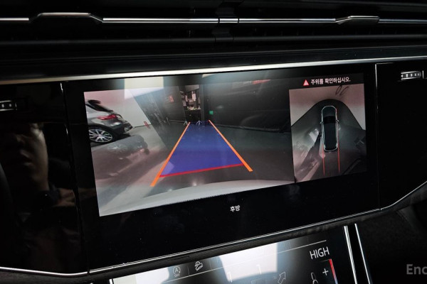 2023 Audi Q7 с пробегом 31 645 км