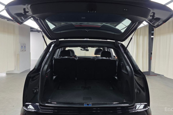 2021 Audi Q7 с пробегом 35 562 км