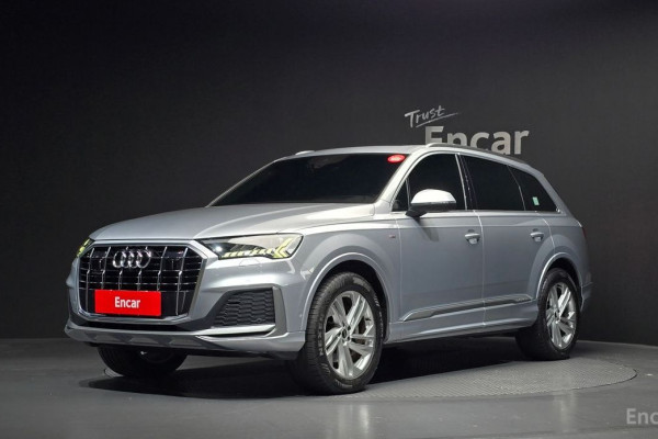 2021 Audi Q7 с пробегом 81 176 км