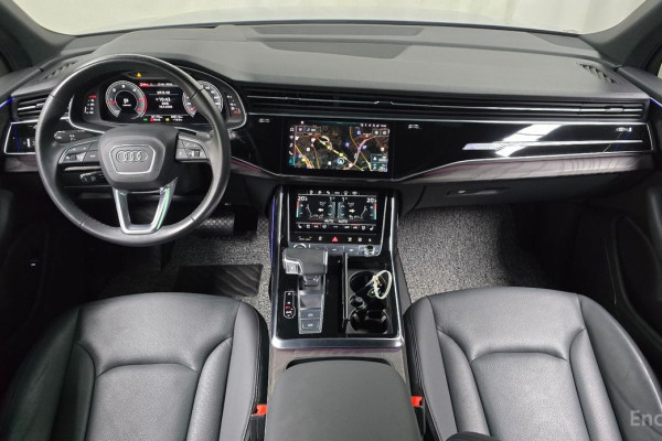 2021 Audi Q7 с пробегом 81 176 км