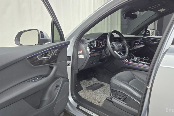 2021 Audi Q7 с пробегом 81 176 км