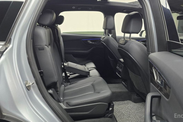 2021 Audi Q7 с пробегом 81 176 км