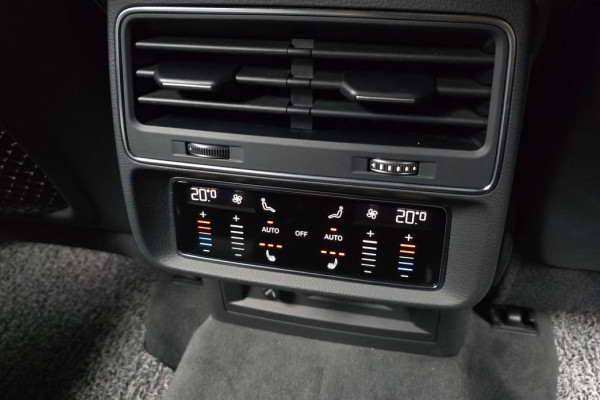 2021 Audi Q7 с пробегом 81 176 км