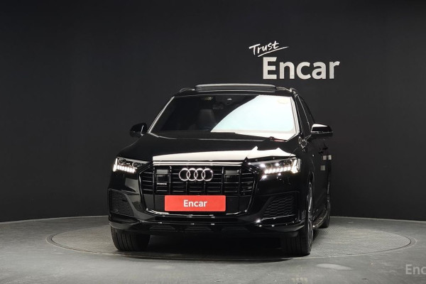 2023 Audi Q7 с пробегом 34 978 км