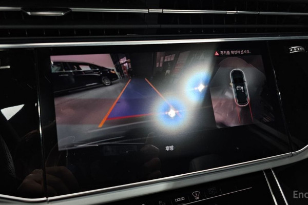 2023 Audi Q7 с пробегом 34 978 км