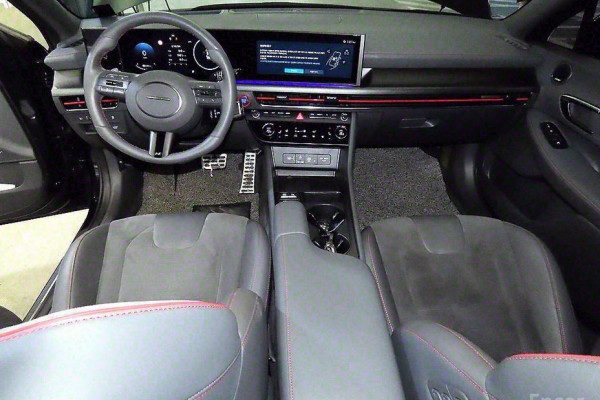 2024 Hyundai Sonata с пробегом 13 938 км